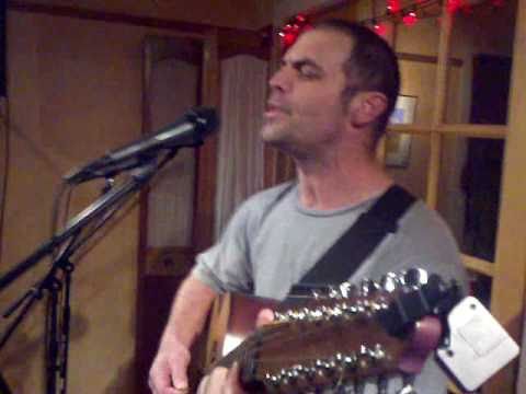 Ode to the lunar eclipse by Peter Hartman at Southtown Open Mic, 12/20/10