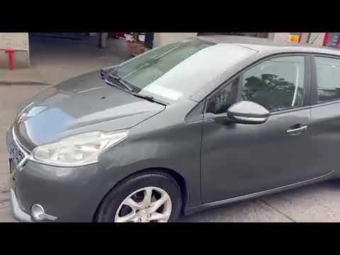 Peugeot 208 2014 - Image 2