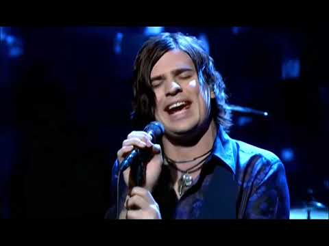 Hinder - Lips Of An Angel (Live At Late Night With Conan O'Brien 02/12/2007)