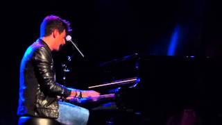 Pablo López. Lluvia en el cristal