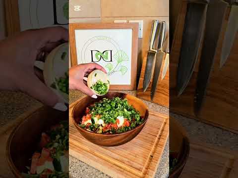 Taco salad 🥗 #eritrean #food #healthysaladforweightloss #cooking #lovetocookformyfamily #recipe