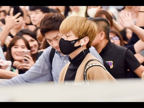 180930 Kang daniel (워너원) at Suvarnabhumi Airport going back to Korea – Wanna One