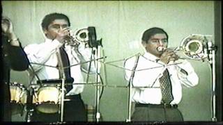 ♪♪Restauraras  el Santo Lugar + Remoliniando♪♪  apdm 2001