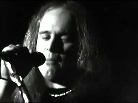 Lynyrd Skynyrd - Whiskey Rock-A-Roller - 4/27/1975 - Winterland (Official)