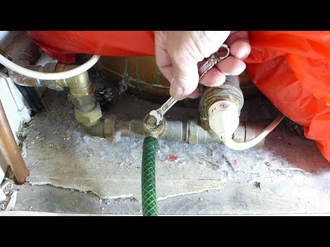 How to drain out a hot water cylinder (hot tank)