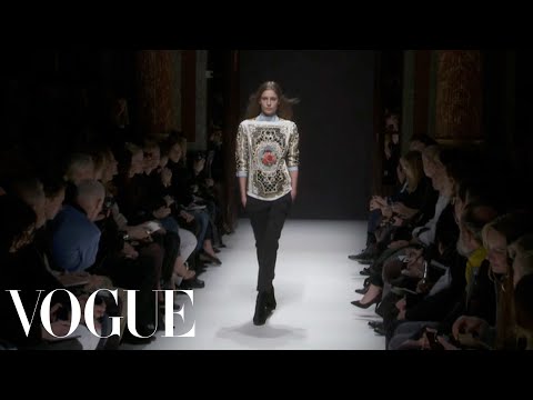 Balmain Ready to Wear Fall 2012 Vogue Fashion Week Runway Show