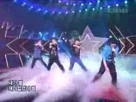 shinee-replay live...