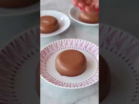 Creamy dark chocolate mousse with salty roasted almonds and a good quality olive oil