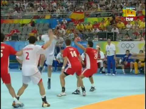 Pase de Iker Romero a Victor Tomás. 3º/4º puesto JJ.OO. Pekín-2008 CRO-ESP.