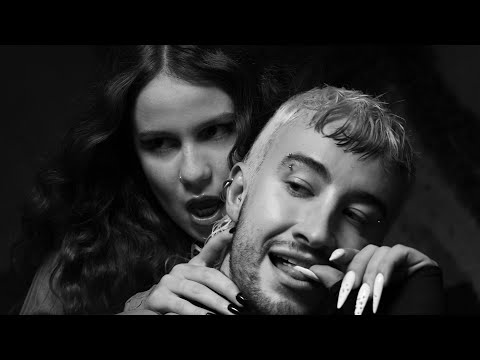 CHAMELEO, Carol Biazin - Enigma (Videoclipe Oficial)