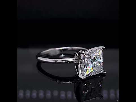 Palaksh Jewelry Women's Princess Cut Colorless Moissanite Diamond  Engagement Ring at Rs 7000 in Surat