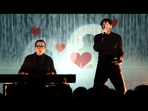 Sparks at London Forum: "Hello Young Lovers" Full Show - Sep 30, 2006 [HD]