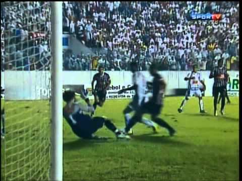 Melhores momentos do atacante Luan França.