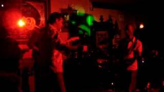 The GREASE MONKEYS - Six Foot - Live @ Celtic Ireland
