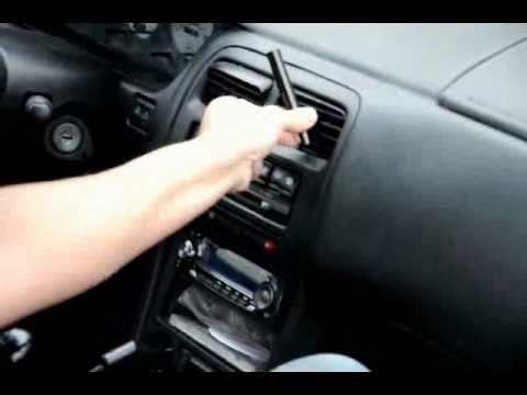 More-Japan TV Review 4 - Carmate Blang Airstick