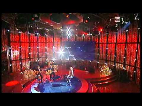 Raf @ Domenica In... Onda (24-04-2011) - video 1 di 2