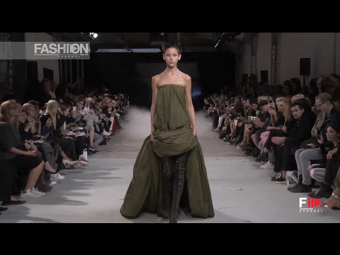 "A.F. VANDEVORST" Full Show Spring Summer 2015 Paris by Fashion Channel