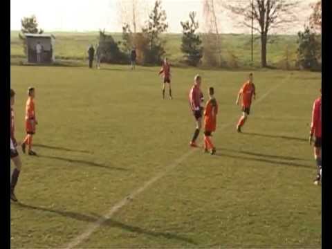 Fragmenty meczu Piast Złotniki Kujawskie - Noteć Gębice [trampkarze]