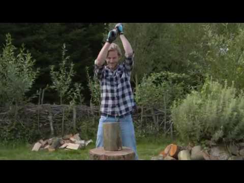 Gardena Skaldymo kirvis 2800S video