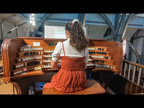 𝑺𝒘𝒆𝒆𝒕 𝑺𝒂𝒓𝒂𝒉𝒏𝒂𝒅𝒆 ~ Festive Postlude by Paul Fey