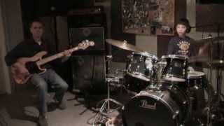 Powder Blues Band - &quot;Hear That Guitar Ring&quot; (jam session)