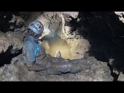 Durch den Lebenden Gang in der Russenhöhle 21.09.2023