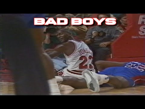 80s Michael Jordan vs World Champion Isiah Thomas - Epic Battle In Chicago Stadium