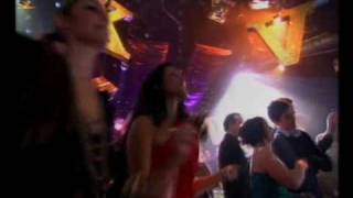 Dizzee Rascal Hootenanny 09 Stand Up Tall.wmv