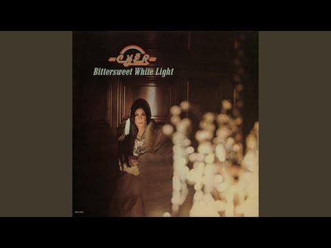 Videoclip de Why Was I Born? (Album Version) — Cher