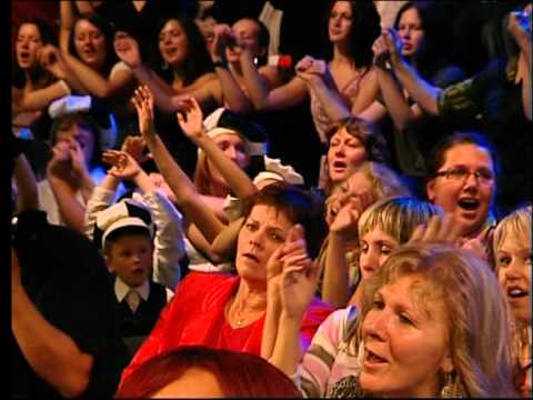 Dziedošās ģimenes - SANĀCIET, SADZIEDIET, SASADANCOJIET