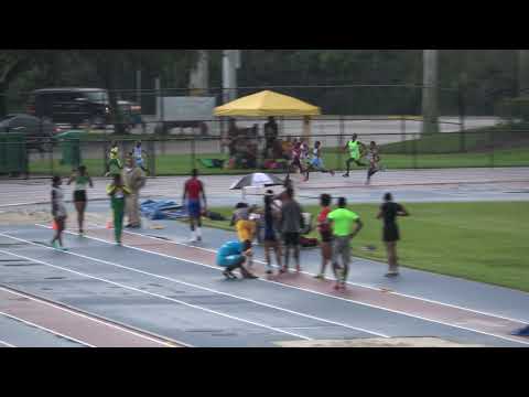 Boys 200m Dash 9-10 Year Old Heat 3 - 44th Annual Northwest Track and Field Classic 2019