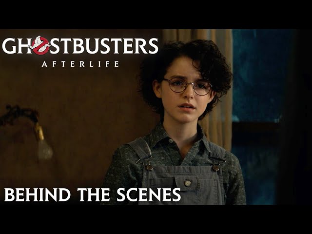 Behind The Scenes - Phoebe
