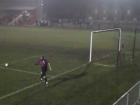 Slough Town 1-2 East Thurrock United - 22nd November 2005