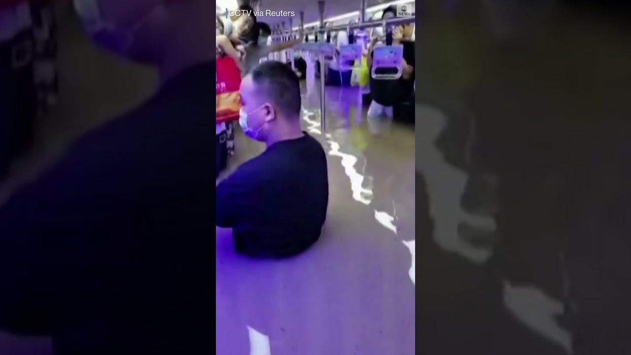 China subways inundated amid heavy flooding