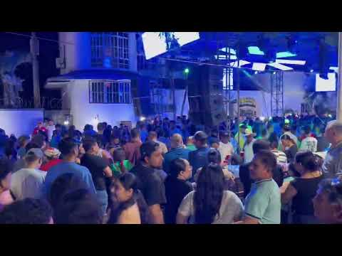 Con jhosse lora El gran cierre de las fiestas patronales del Carmen la unión El Salvador 🇸🇻 