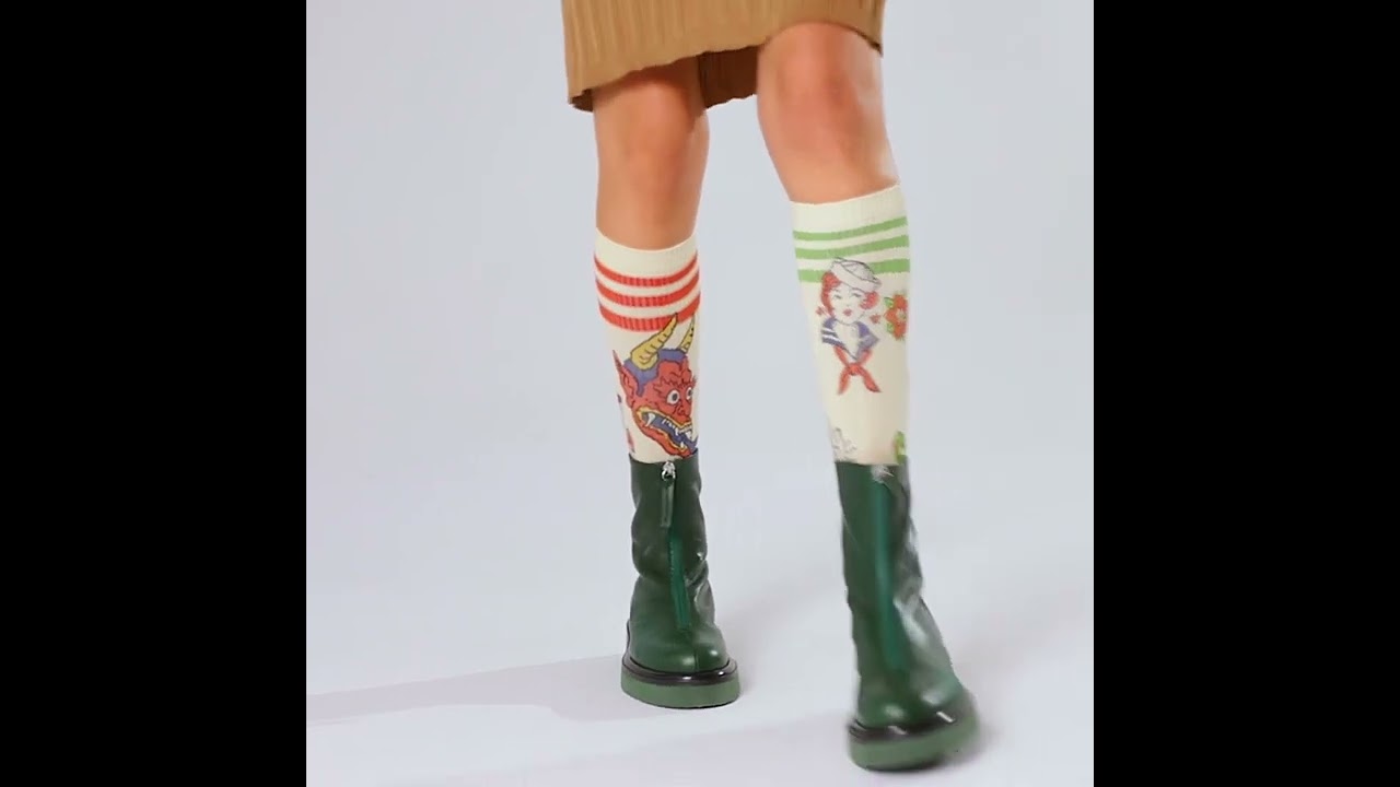 zielone botki APIA z zamkiem z przodu