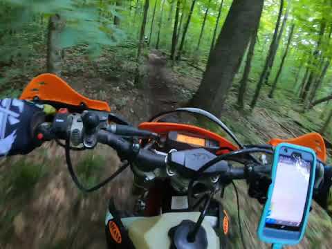 '190810 Tomahawk B Loop Ride Clip 1