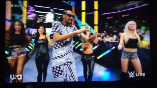 Peaches N Cream Snoop Dogg WWE Raw 2015 entrance