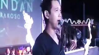 Download lagu Bondan Prakoso Live Perform mp3