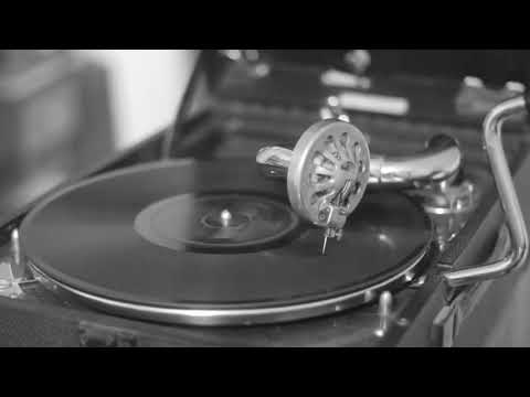 I Wanna Be Loved By You - Broadway Nitelites (Vaughn De Leath)