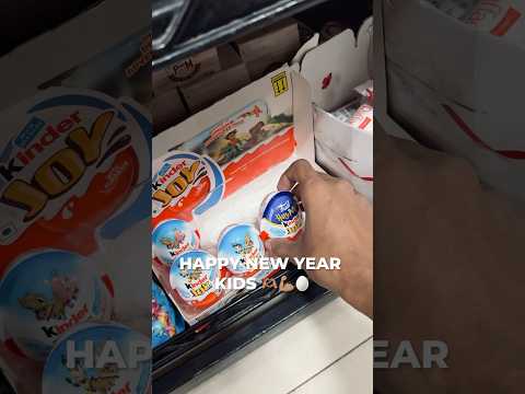 Kinder joy is basically protein 💪🏽😂#squidgame #gym #kinderjoy #kinderjoyharrypotter #funny #meme