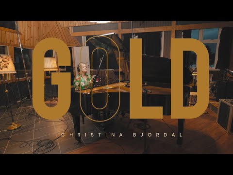 Christina Bjordal - G O L D (Official Music Video)