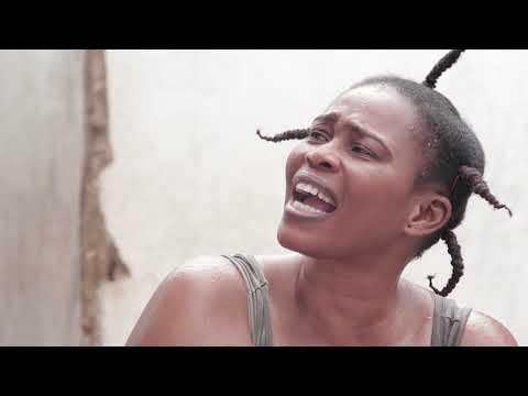 What a shock!! A fake mechanic turns a client's Benz to a night club. you must watch!!!