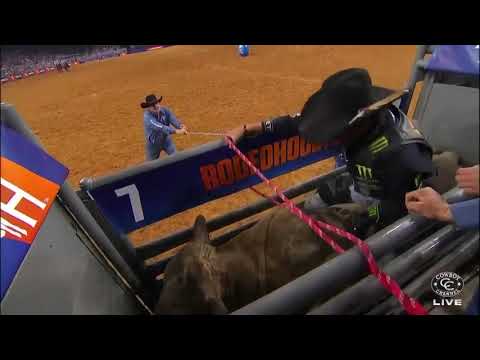 JB Mauney Makes Clutch 88.5-Point Ride to Advance | RodeoHouston, Super Series I