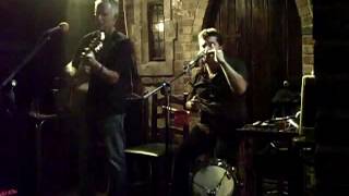 Shake Your Money Maker, Elmore James Cover, feat Juan Blas Becerra on harmonica..