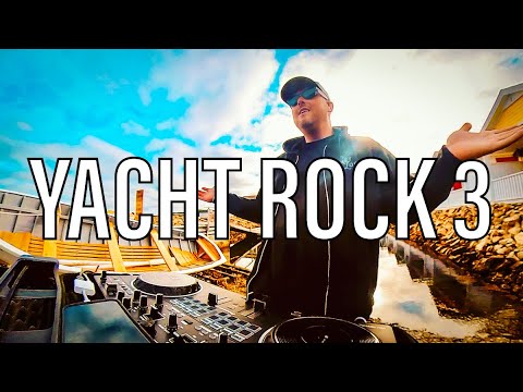 YACHT ROCK 3 | FRIDAYS BAY CABINS | TWILLINGATE, NEWFOUNDLAND