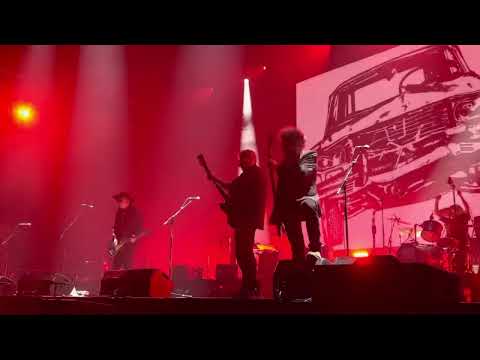 Cuanta puta y yo que viejo - Siniestro Total - 07/05/2022 - Wizink Center Madrid