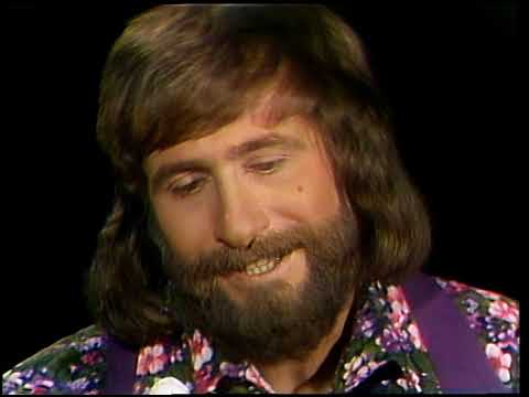 American Bandstand 1976- Interview Larry Santos