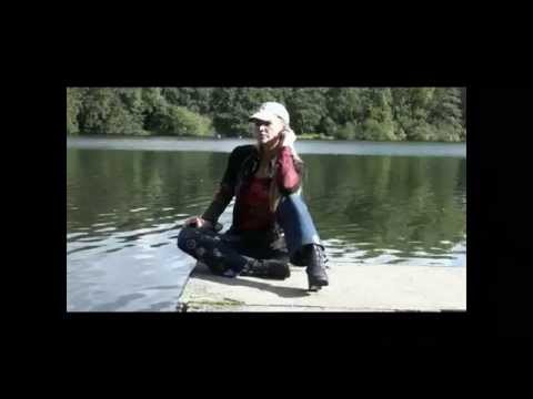 Novaline & Kara Sun - Get the groove (Official video clip)