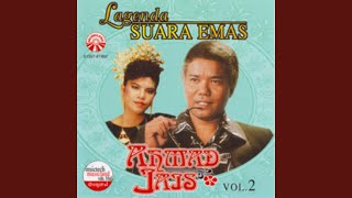 Download lagu Di Kau Pujaan mp3 Download lagu Di Kau Pujaan mp3